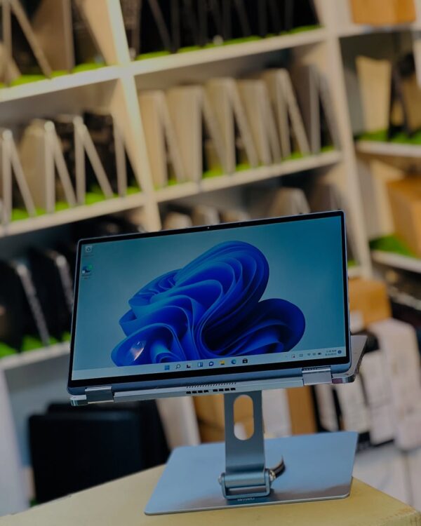 Dell Latitude 7400