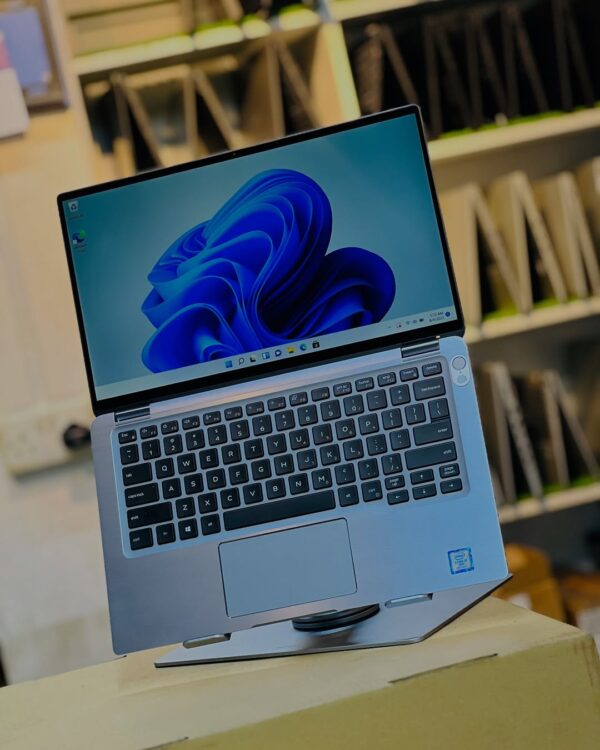 Dell Latitude 7400