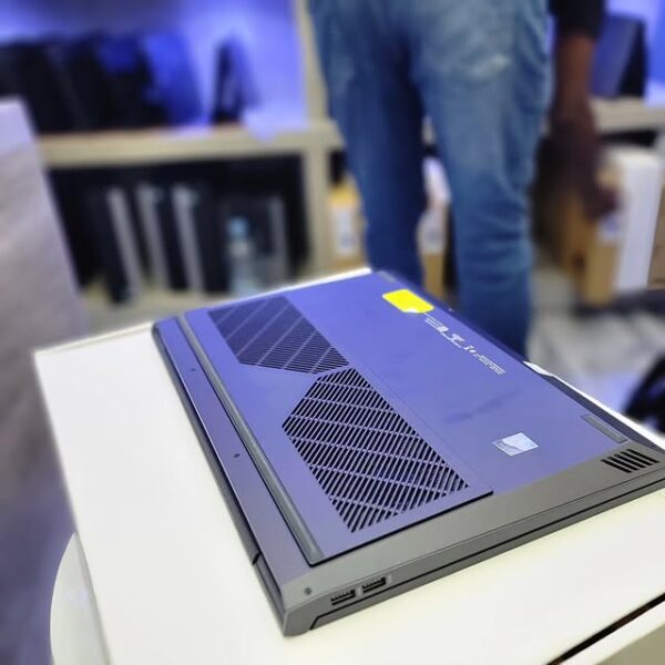 HP Victus 16